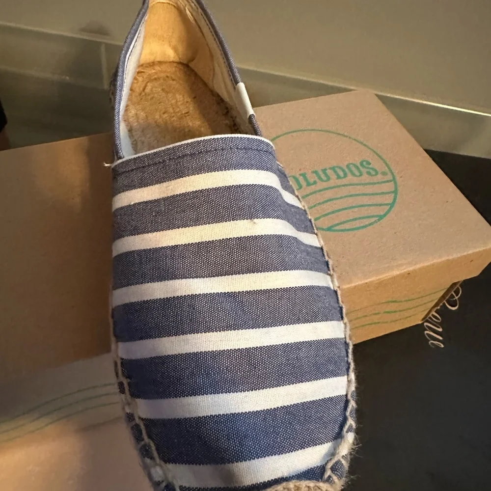 Soludos stripe espadrille flat shoe new in box size 10